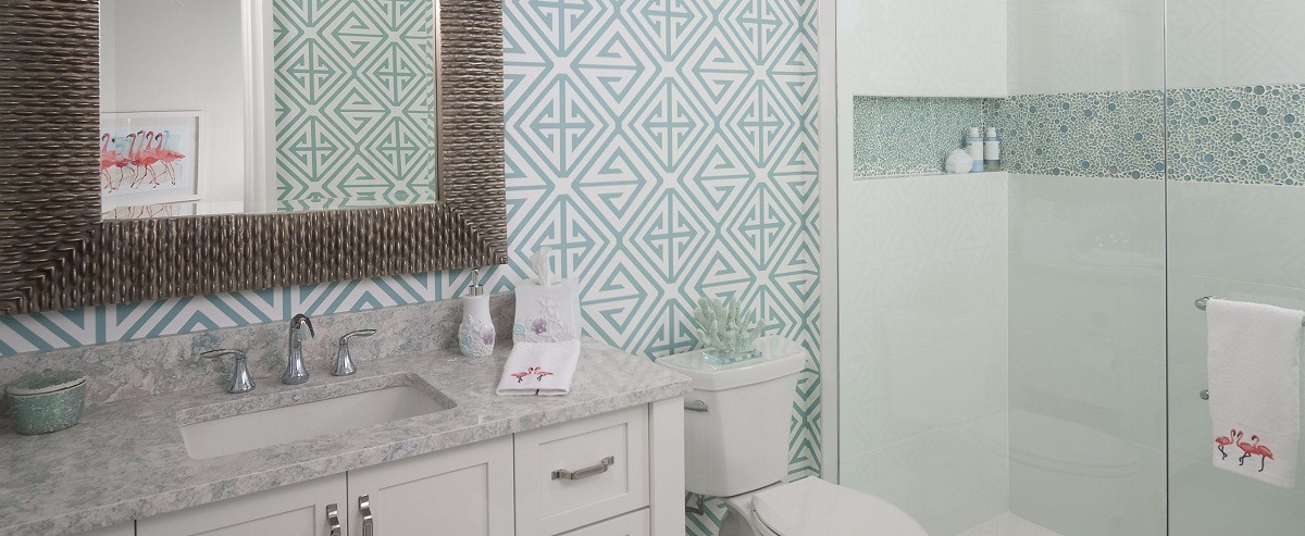 Tips for Decorating and Designing a Small Bathroom